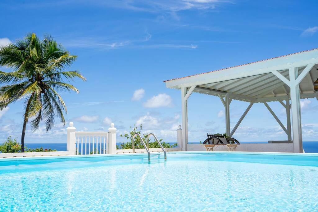 Vila Domaine Des Tourterelles Capesterre Exteriér fotografie